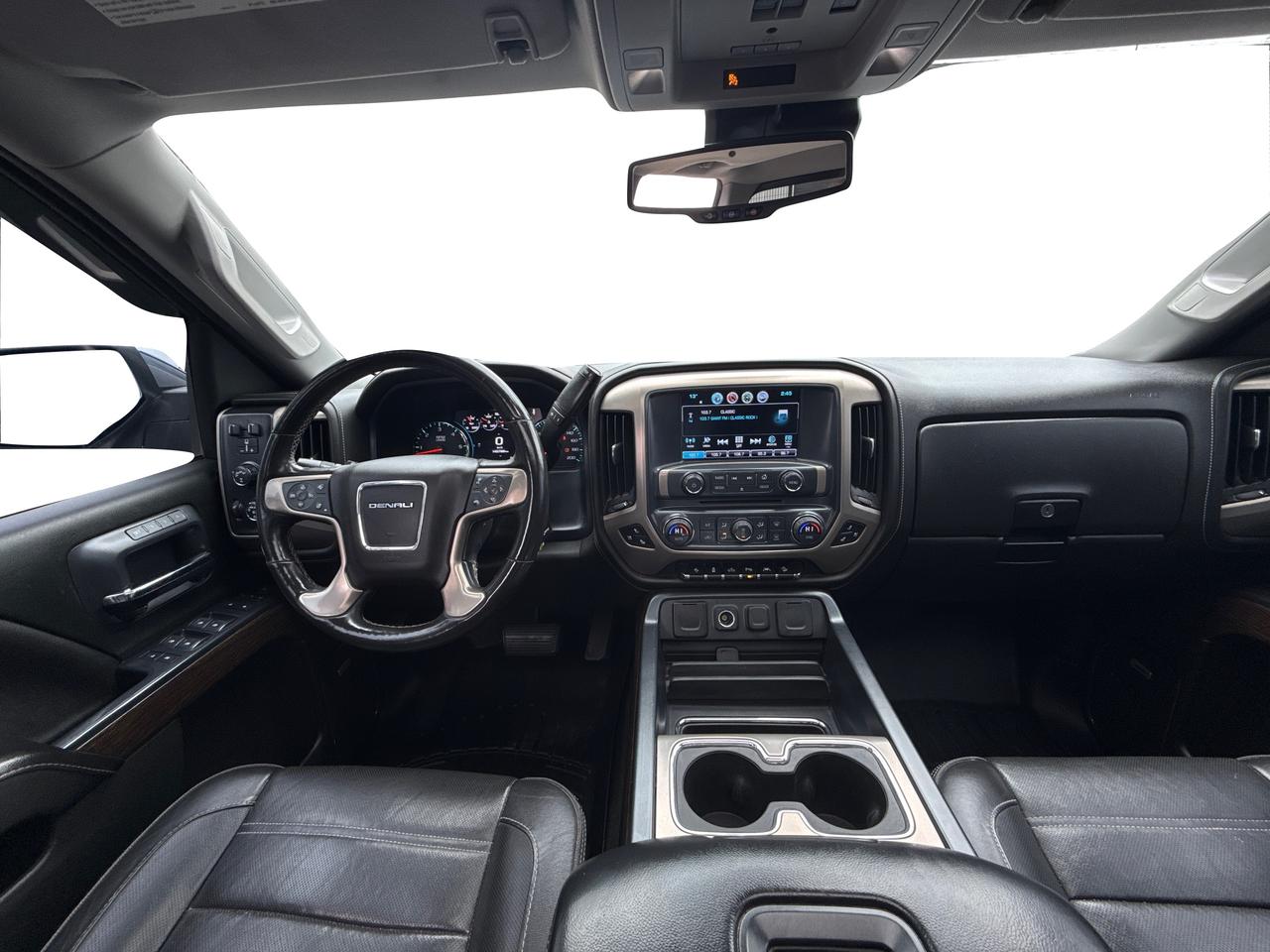 2018 GMC Sierra DENALI Photo