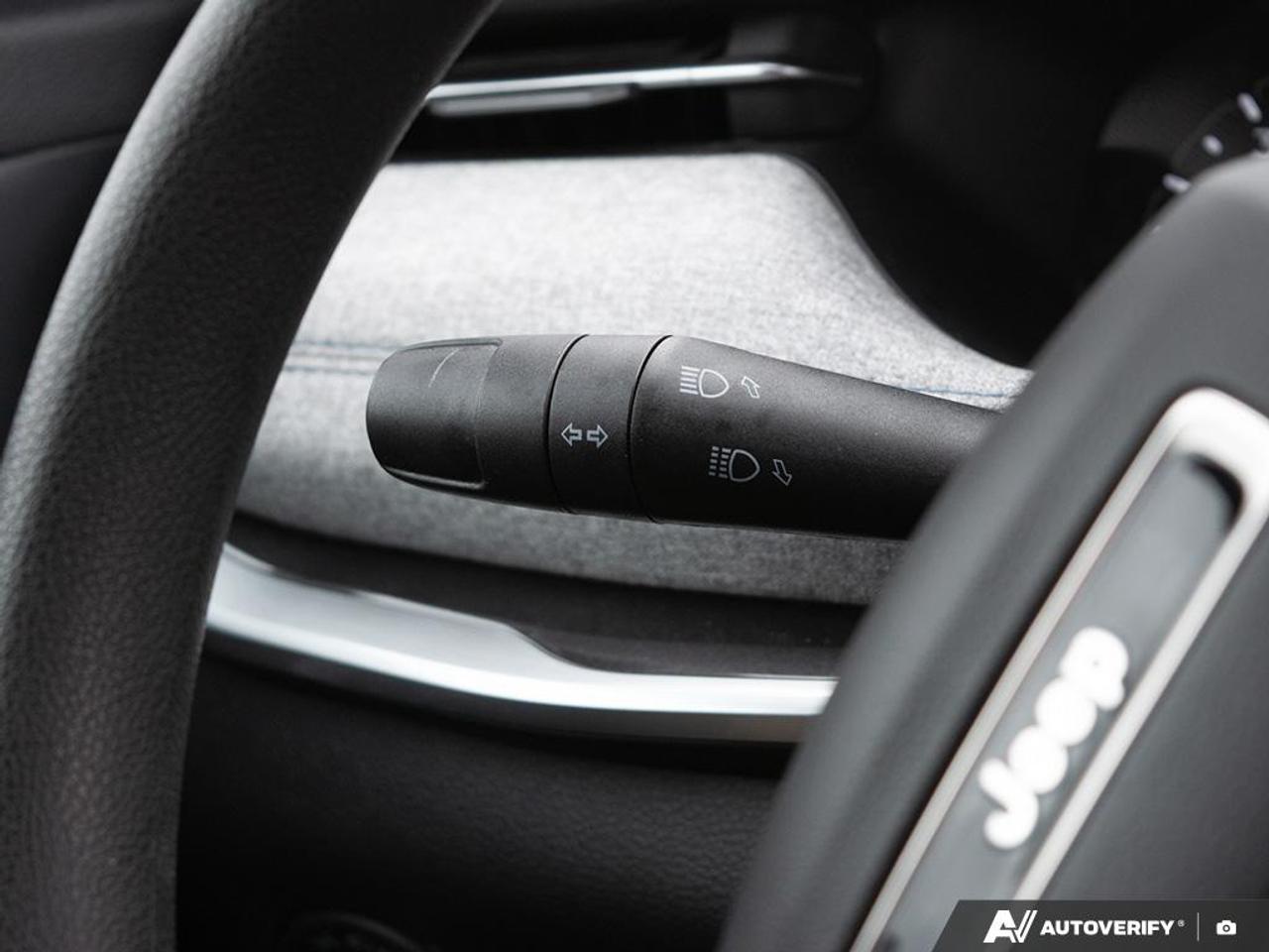 2024 Jeep Compass Sport Photo