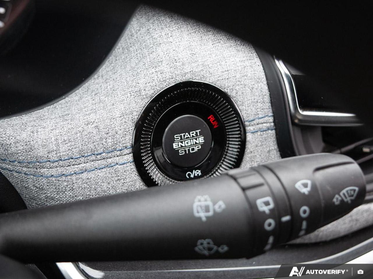 2024 Jeep Compass Sport Photo