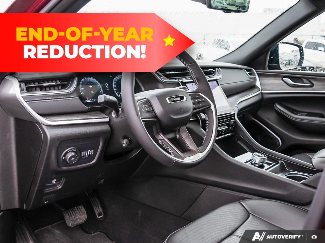 2025 Jeep Grand Cherokee Limited DUAL-PANE SUNROOF | BLACK APPEARANCE PACKAGE Photo