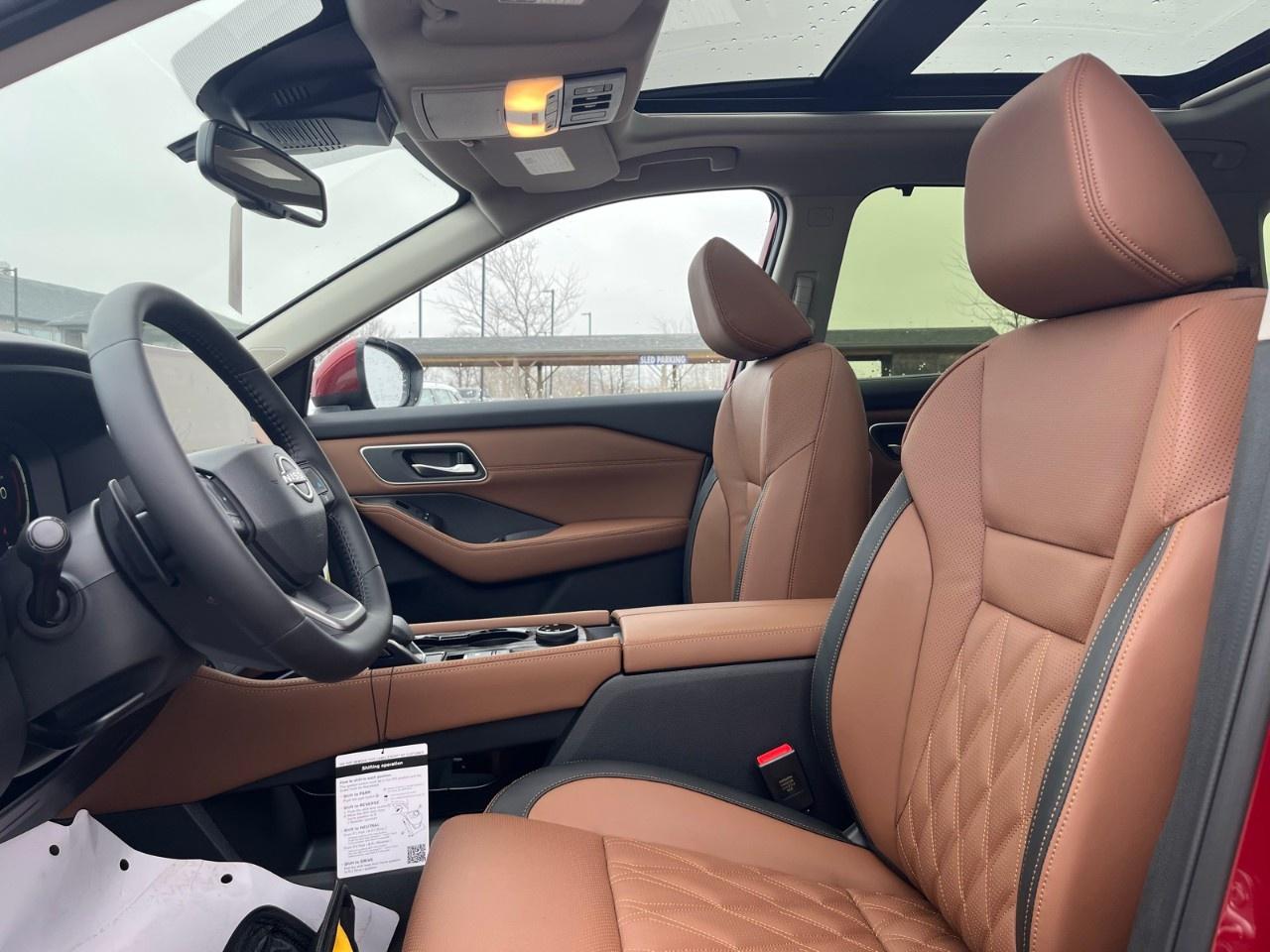 2026 Nissan Rogue AWD Platinum Photo