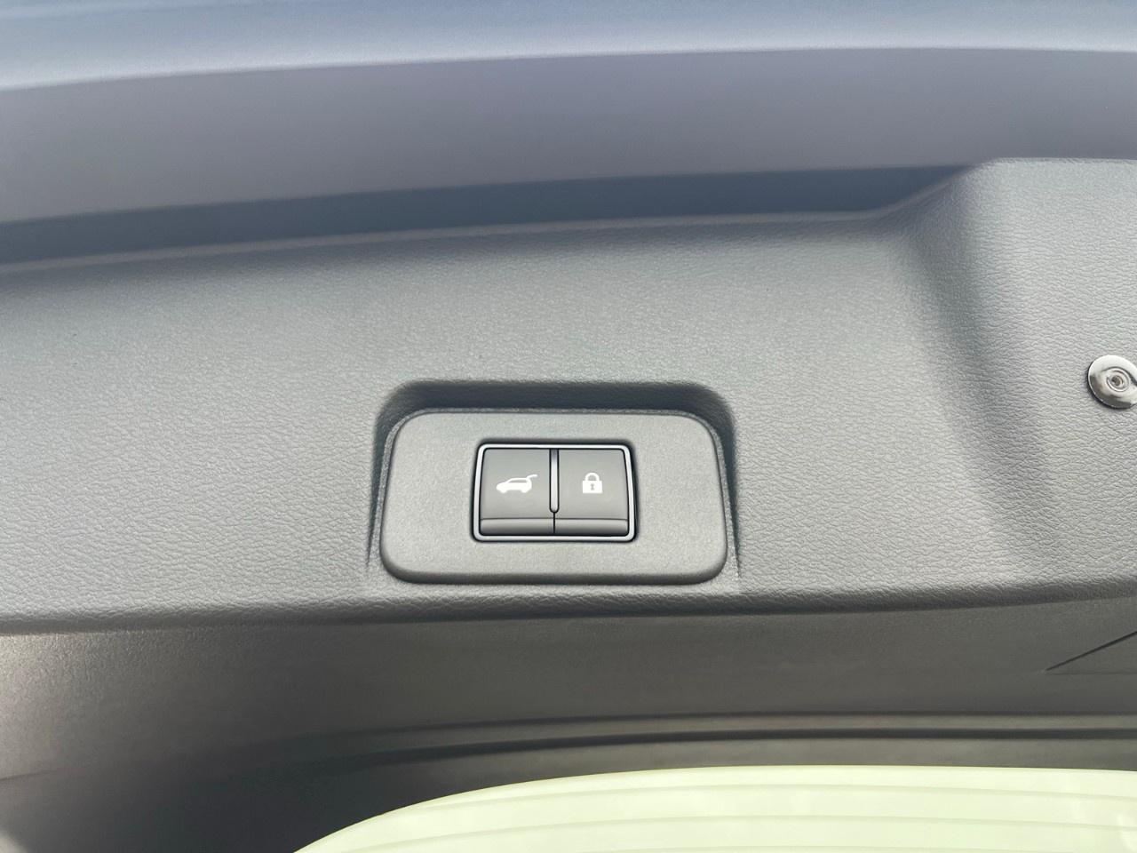 2026 Nissan Rogue AWD Platinum Photo