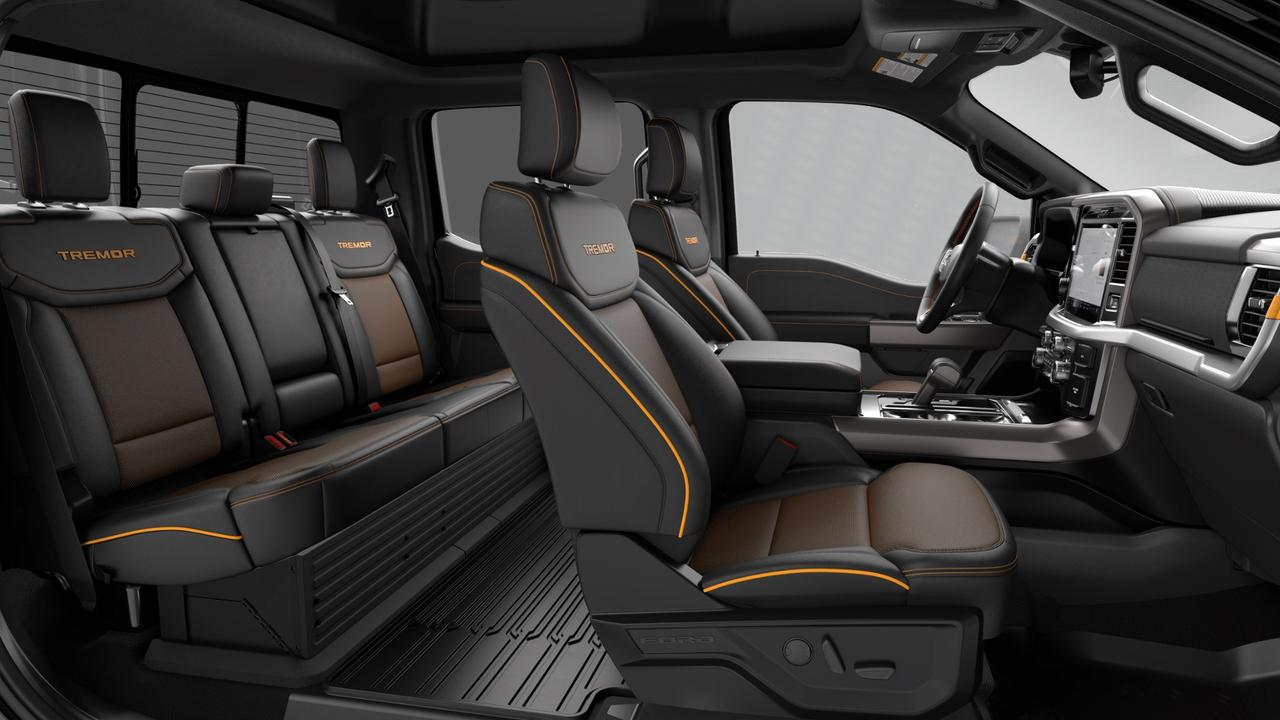2026 Ford F-150 TREMOR 4WD SuperCrew 5.5' Box 402A Photo5