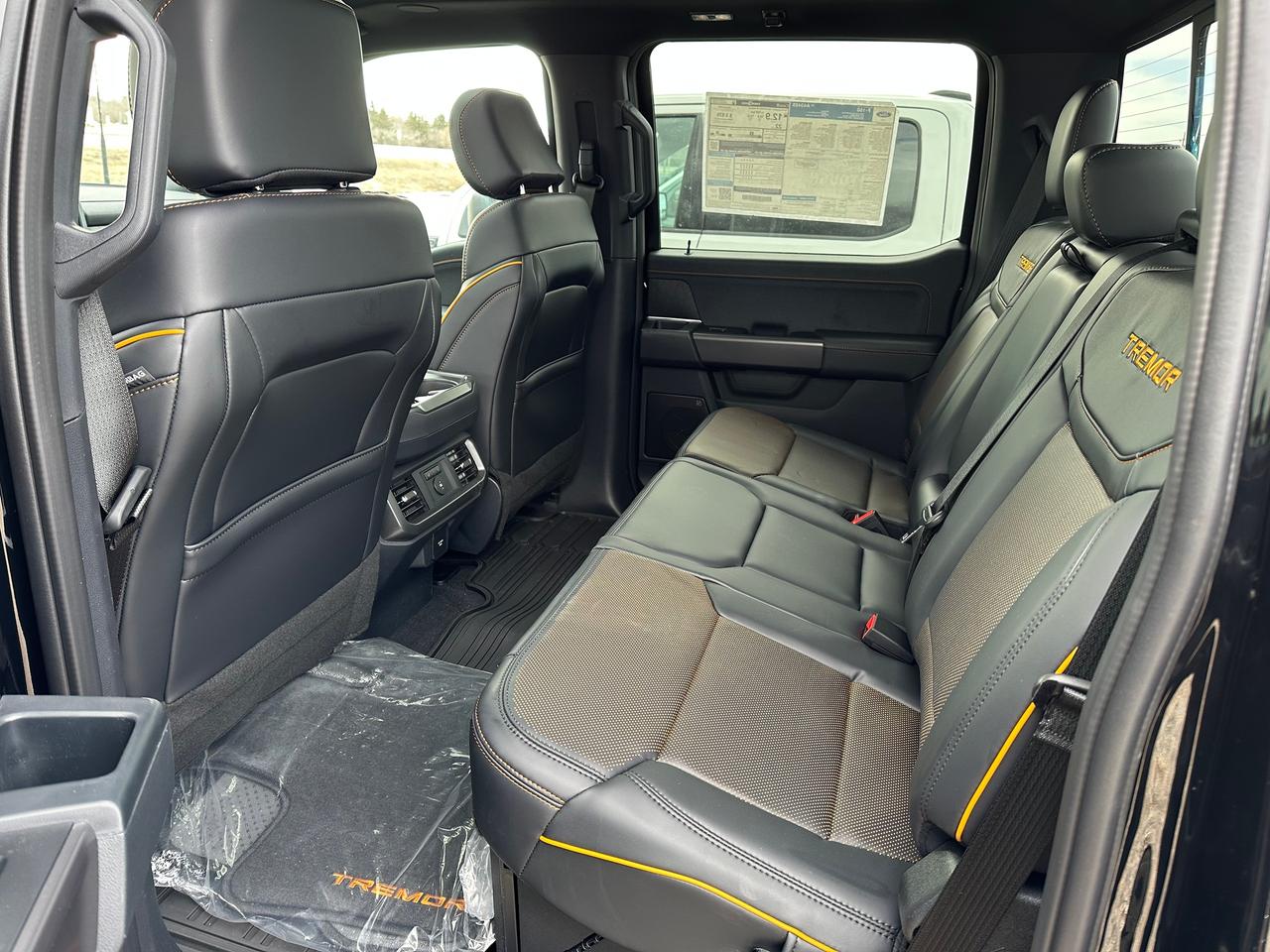 2026 Ford F-150 TREMOR 4WD SuperCrew 5.5' Box 402A Photo5