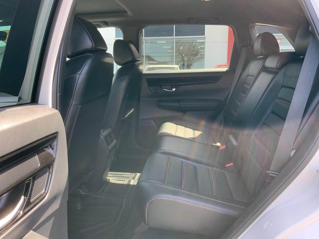 2023 Honda CR-V Hybrid Touring Photo