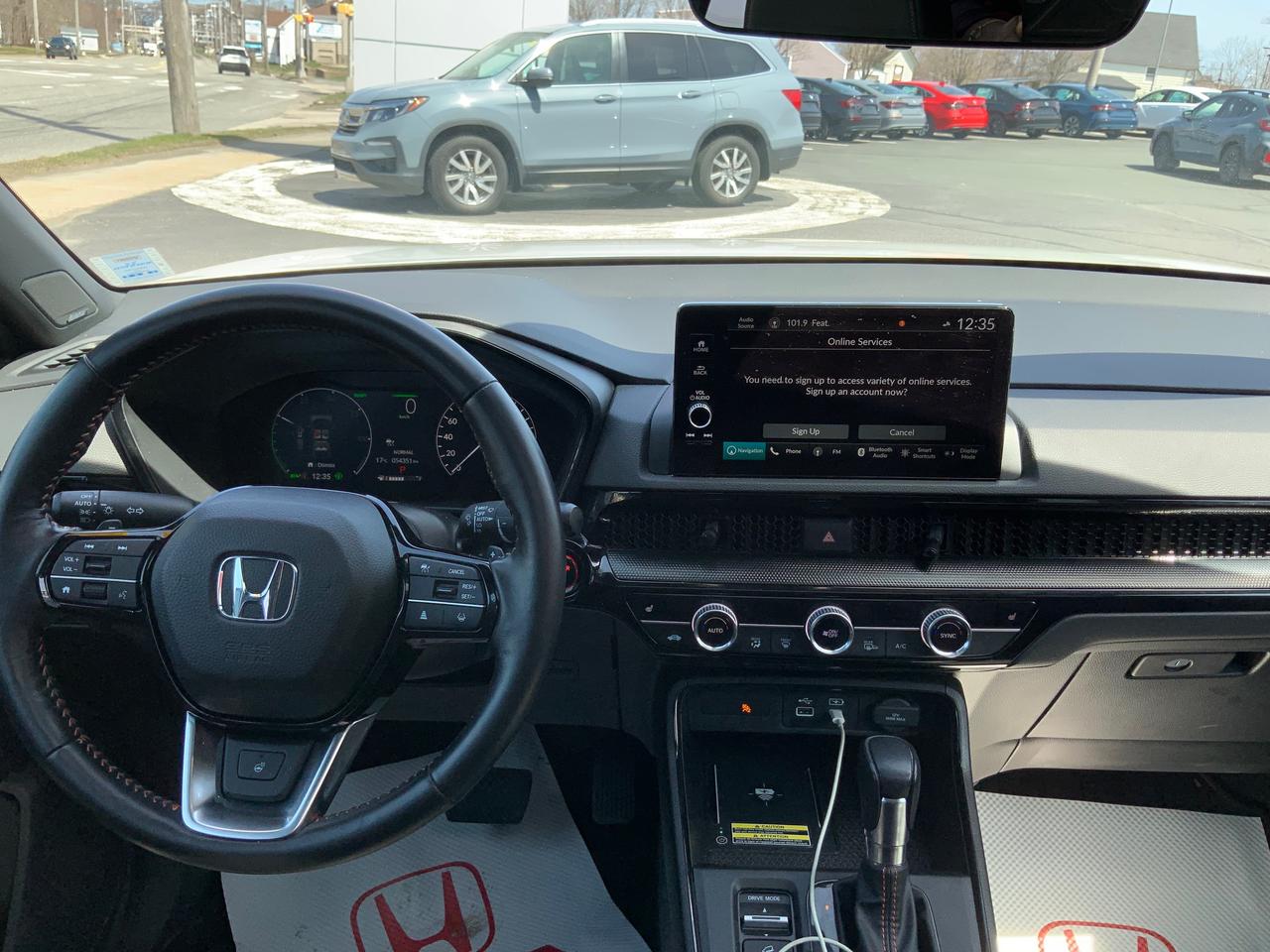 2023 Honda CR-V Hybrid Touring Photo
