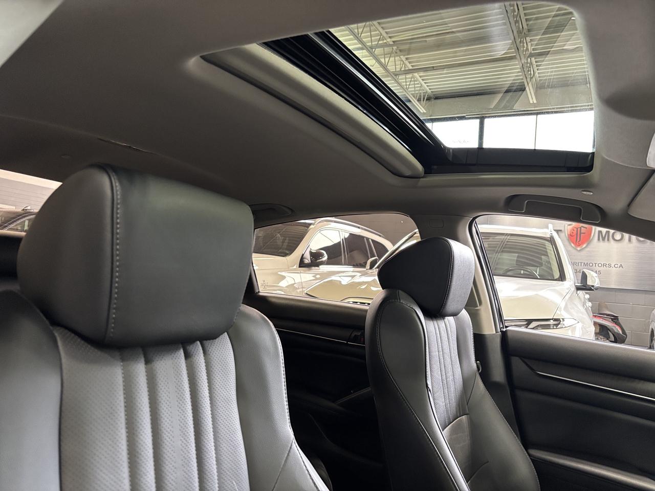 2022 Honda Accord Sedan Touring 2.0T|NAV|HUD|LEATHER|WOOD|SUNROOF|SAFETECH Photo