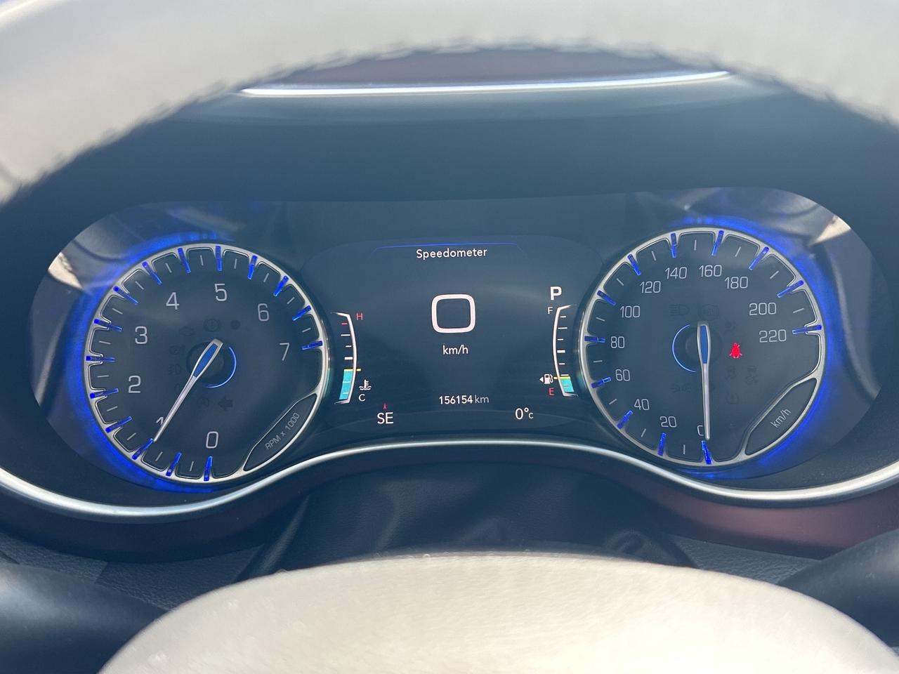 2020 Chrysler Pacifica LIMITED, CLEAN CARFAX, HEATED/ COOLED SEATS! - Photo #17
