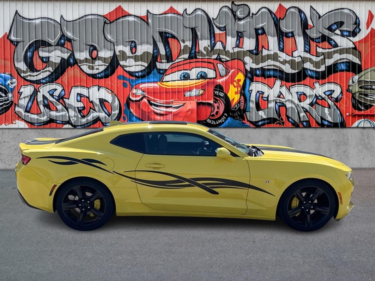 2017 Chevrolet Camaro 2LT, 6 CYL, SUNROOF, REMOTE START, CLEAN CARFAX! - Photo #1
