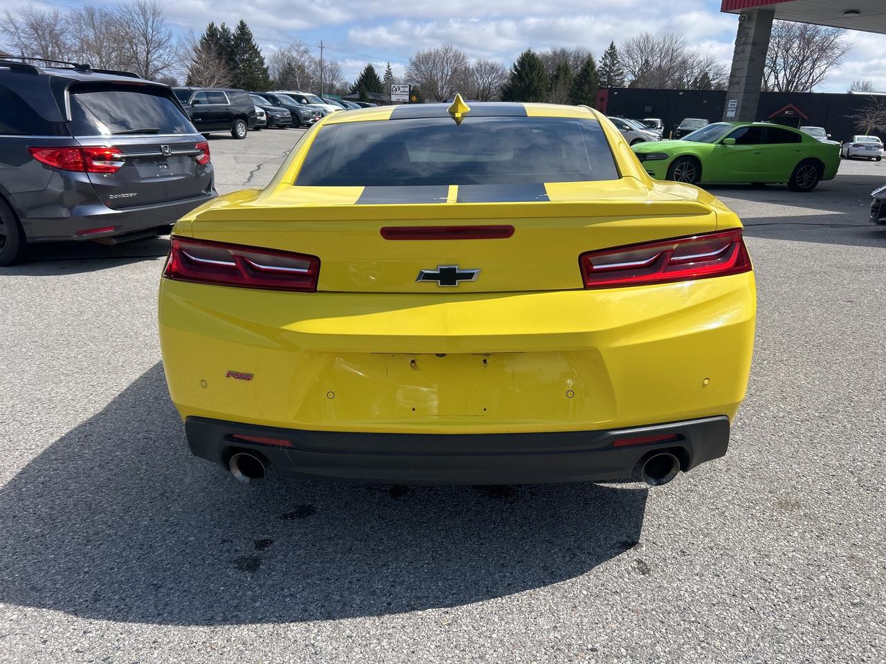2017 Chevrolet Camaro 2LT, 6 CYL, SUNROOF, REMOTE START, CLEAN CARFAX! - Photo #5