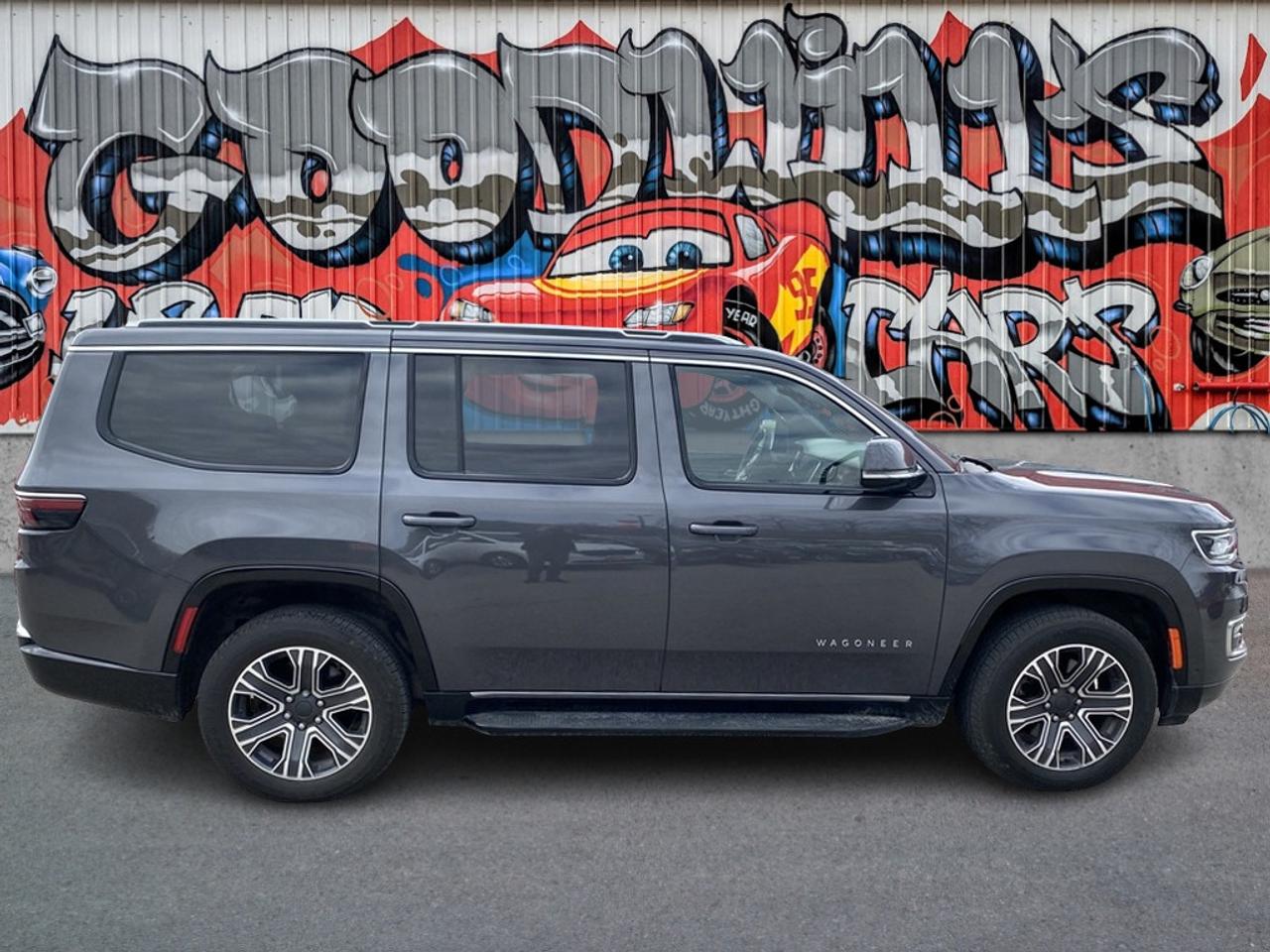 2022 Jeep Wagoneer SERIES III, CLEAN CARFAX, REAR DVD'S, 8 PASSENGER! - Photo #1