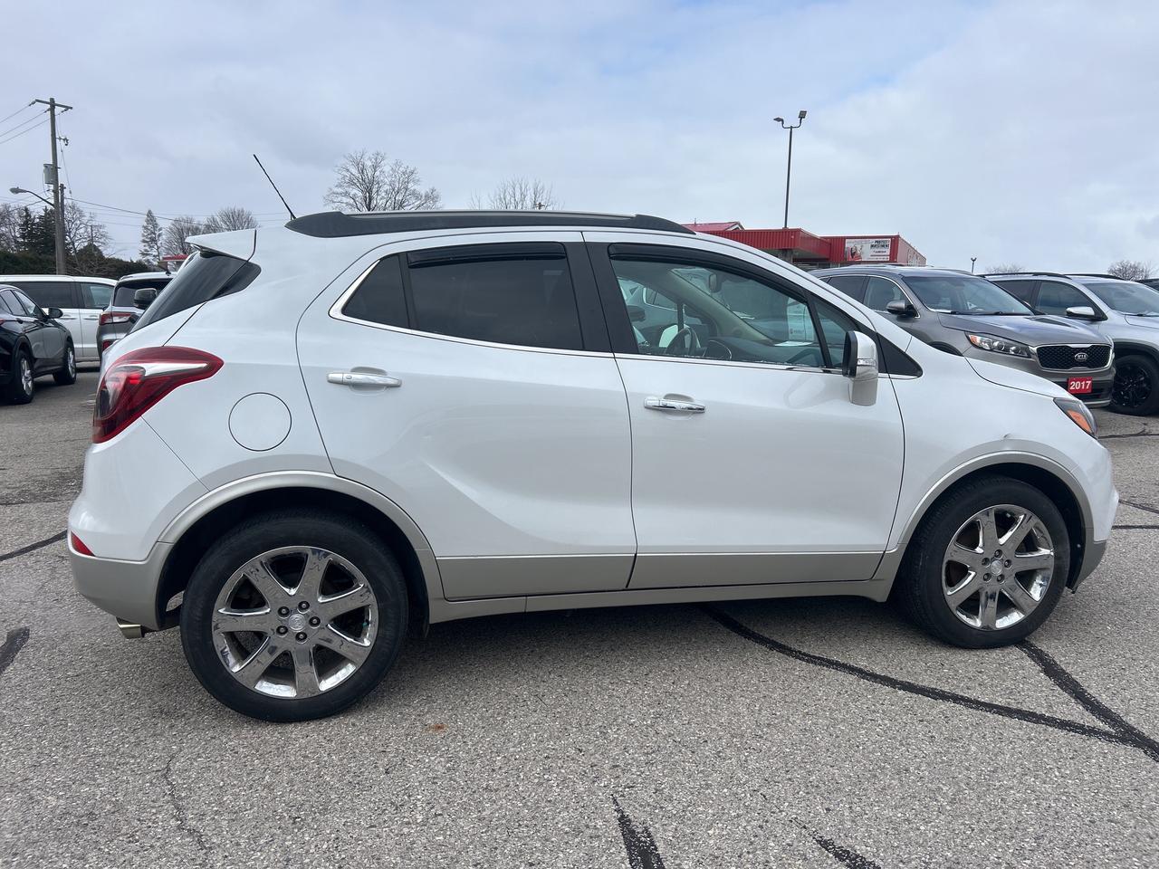 2017 Buick Encore ESSENCE, CLEAN CARFAX, REMOTE START, SUNROOF! - Photo #7
