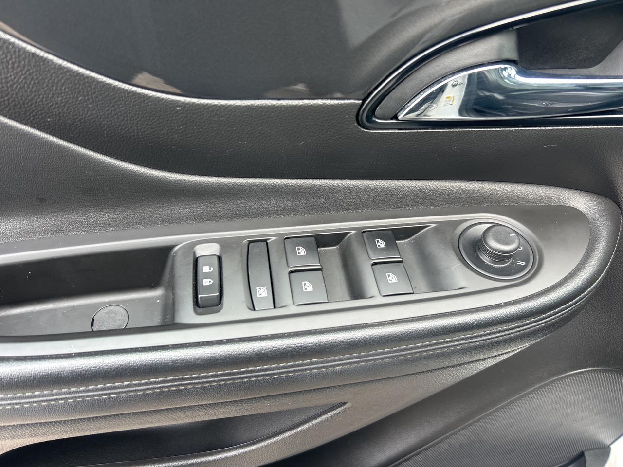 2017 Buick Encore ESSENCE, CLEAN CARFAX, REMOTE START, SUNROOF! - Photo #14