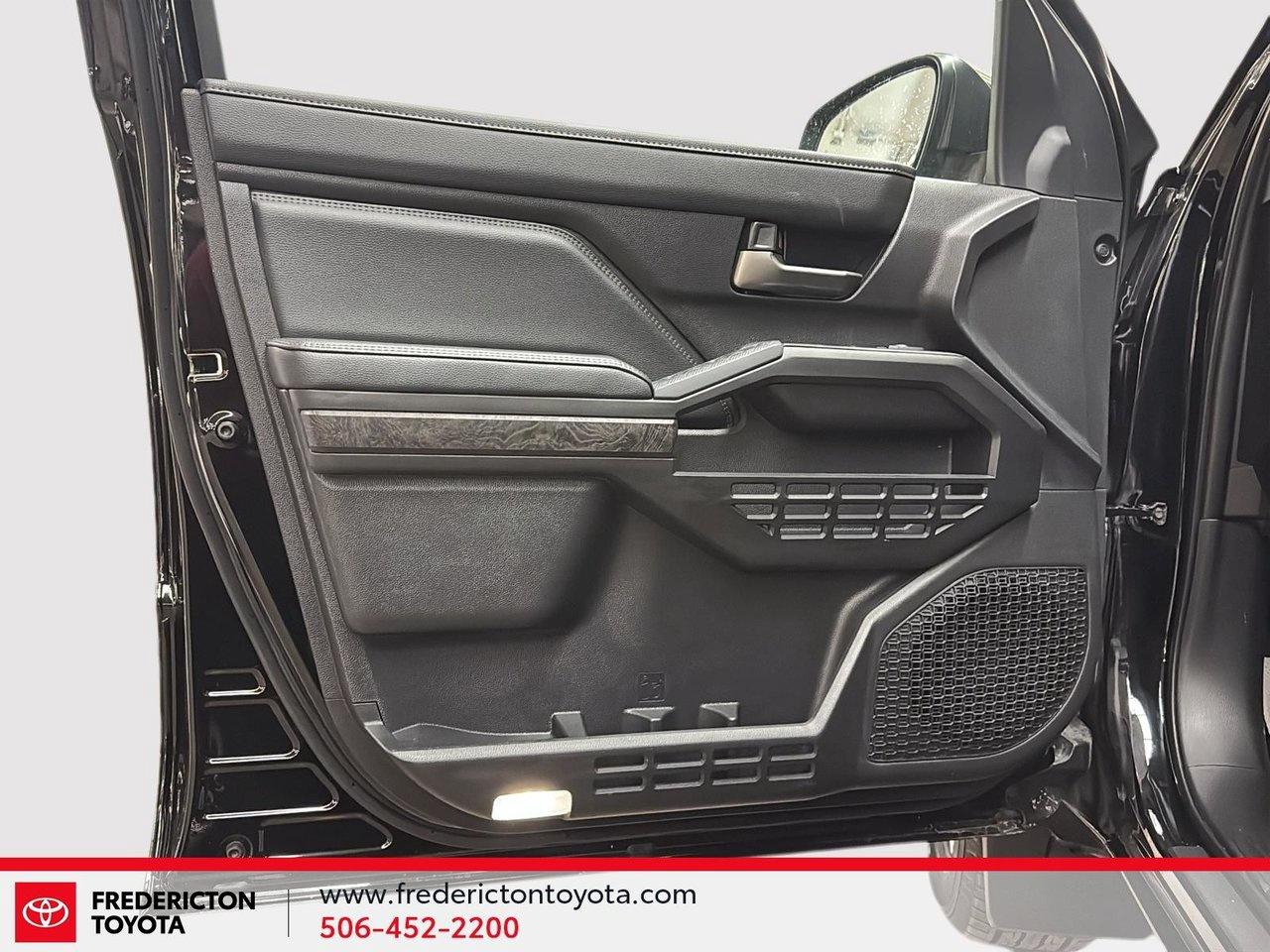 2026 Toyota TACOMA HYBRID Limited Photo