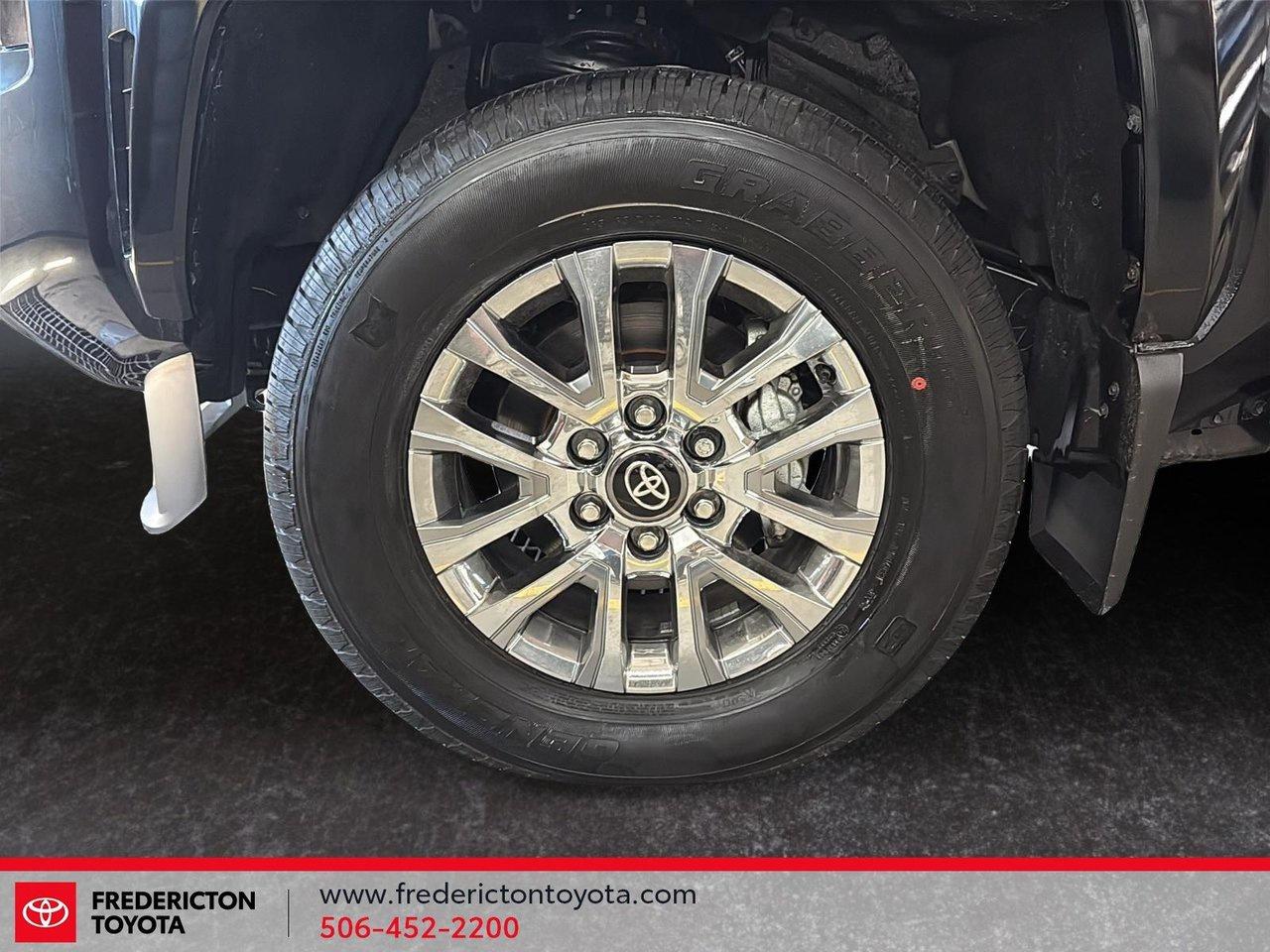 2026 Toyota TACOMA HYBRID Limited Photo