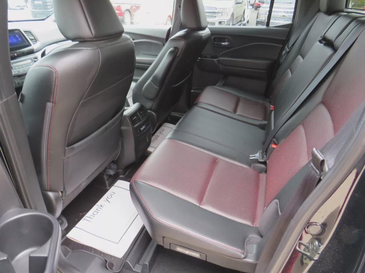 2019 Honda Ridgeline Black Edition | LOW KM | Clean Title | AWD | Remote Start | Leather | Sunroof | Navigation | Tonneau Cover | Photo
