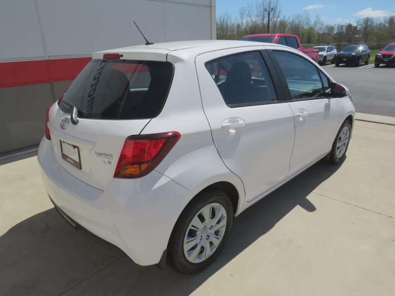 2017 Toyota Yaris LE | Clean Title No Accidents | A/C | Automatic | Digital Touchscreen |Power Doors | Power Locks | Cruise Control | Photo