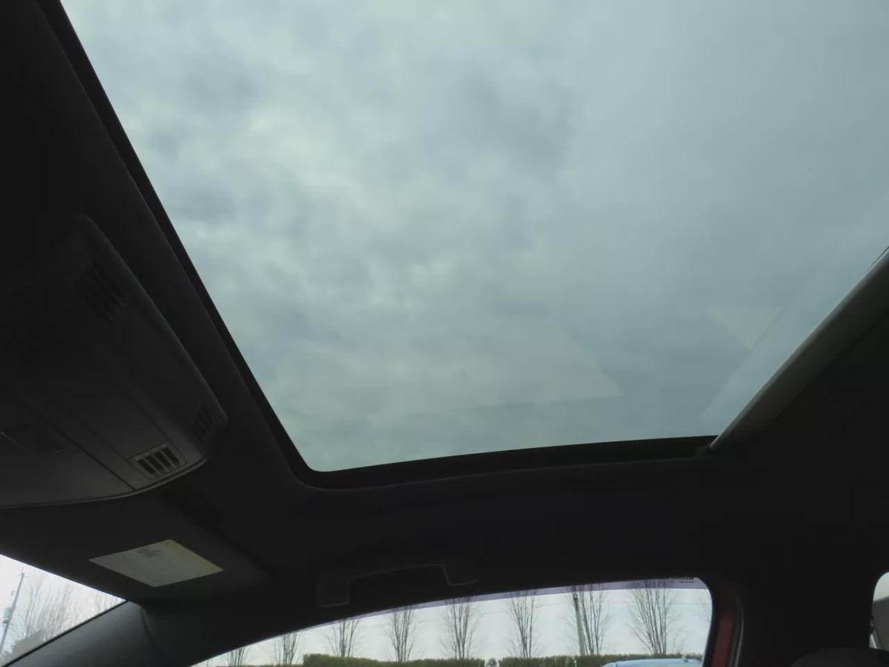 2015 Volkswagen Golf GTI 3DR HB MAN Photo