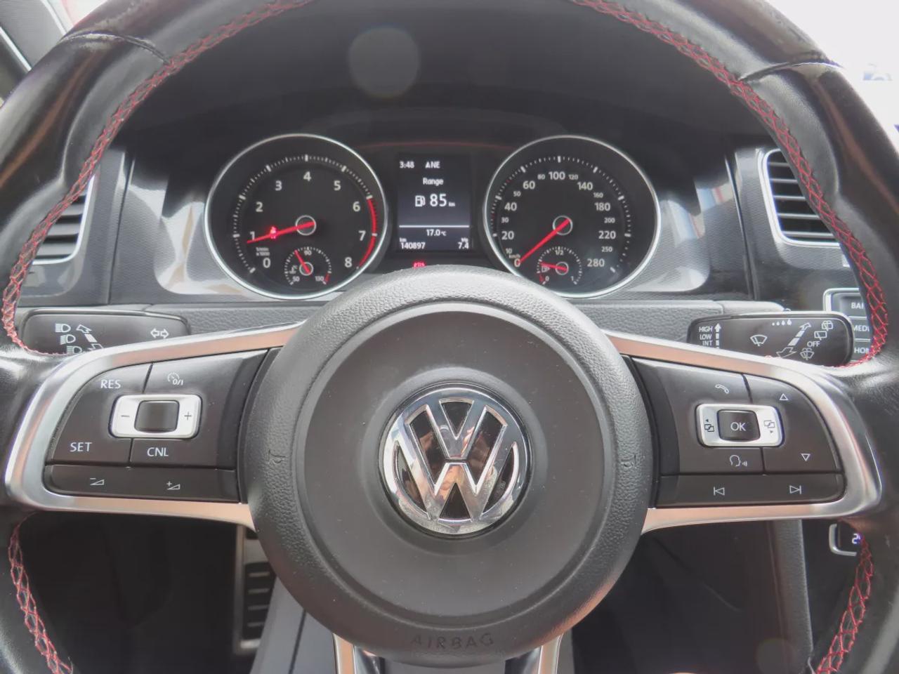 2015 Volkswagen Golf GTI 3DR HB MAN Photo