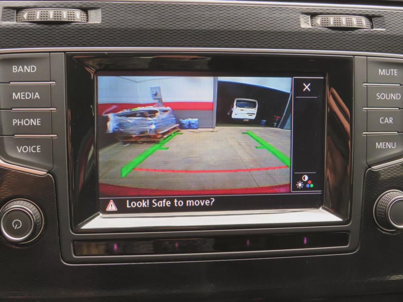 2015 Volkswagen Golf GTI 3DR HB MAN Photo