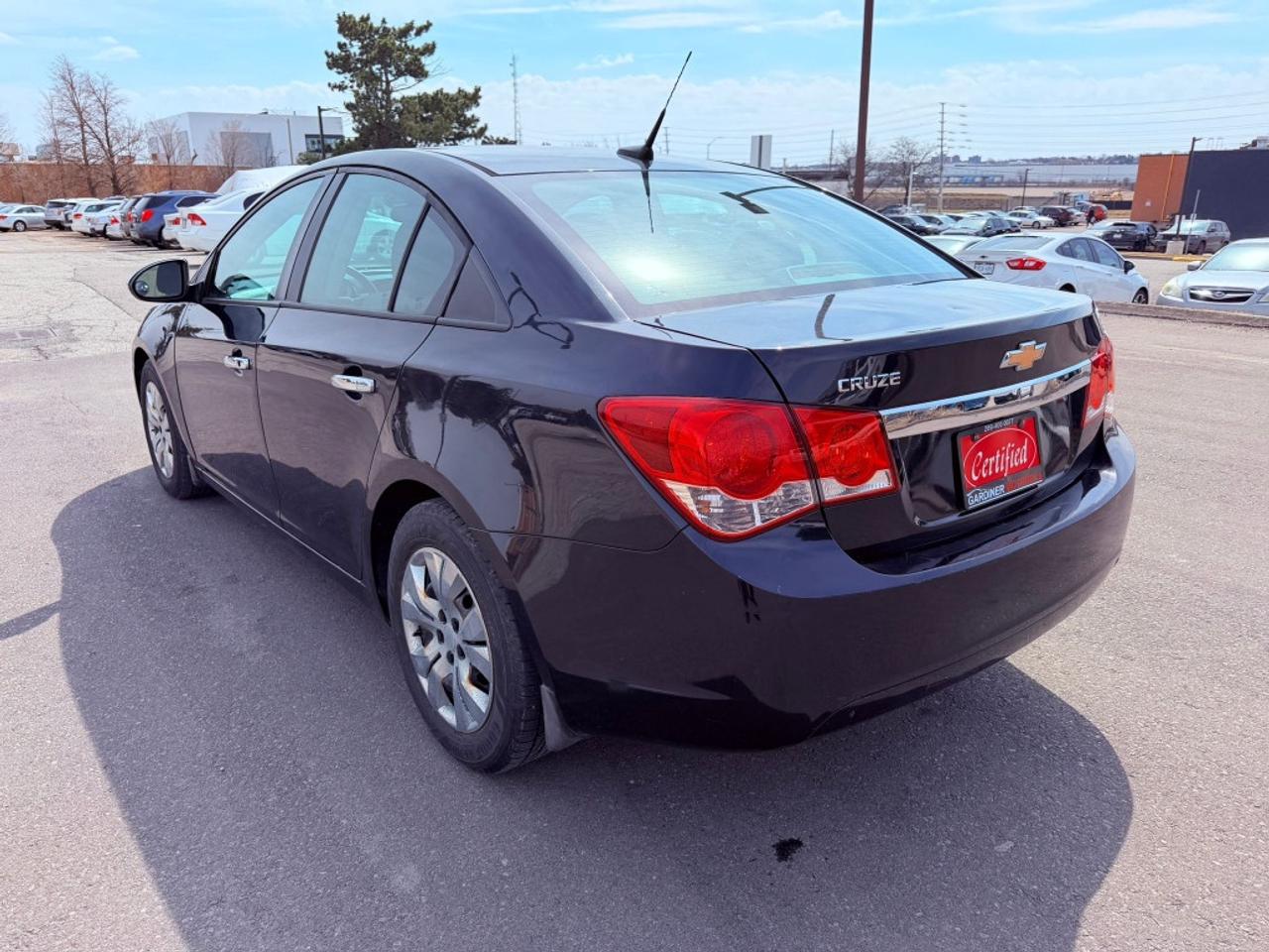 2013 Chevrolet Cruze LS Auto 4dr Sedan Automatic Photo