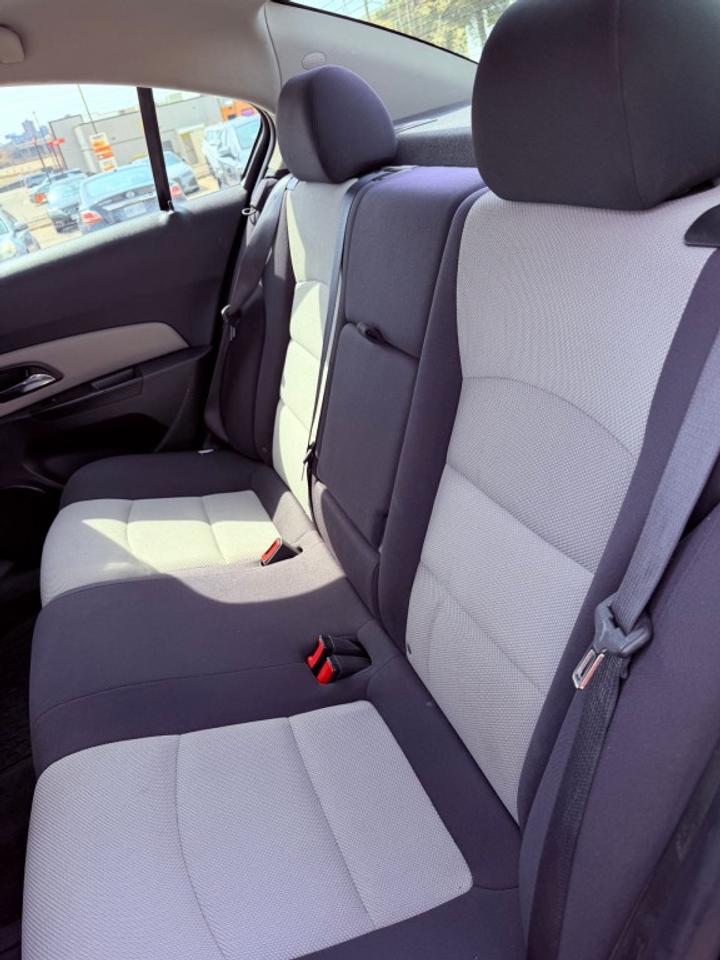 2013 Chevrolet Cruze LS Auto 4dr Sedan Automatic Photo