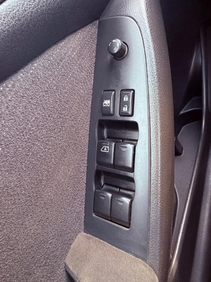 2010 Nissan Altima Auto, FWD, 2.5L 4cyl, Photo