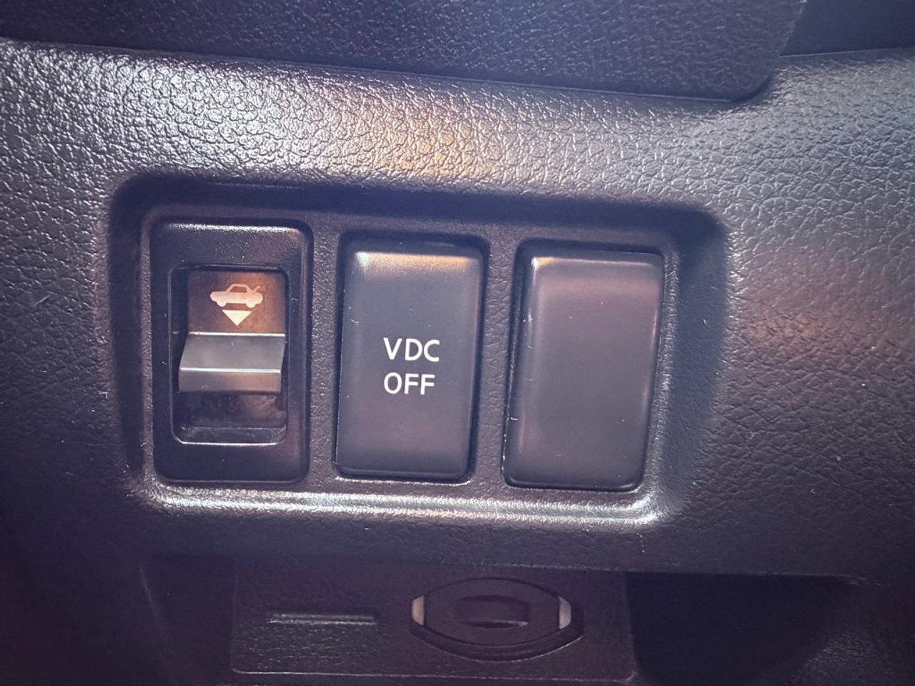 2010 Nissan Altima Auto, FWD, 2.5L 4cyl, Photo