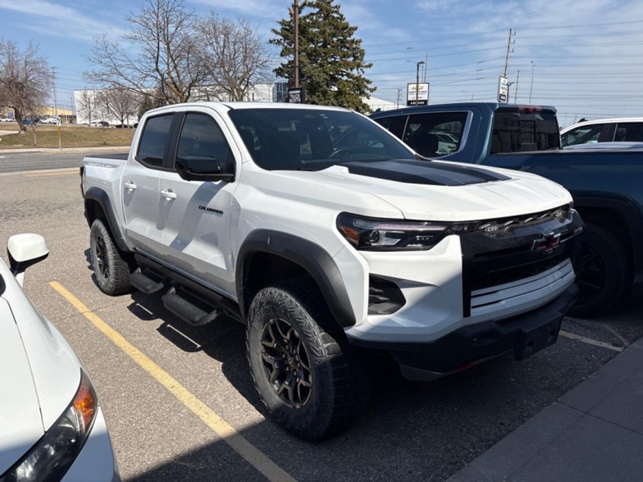 2024 Chevrolet Colorado ZR2  SUNROOF|TONNEAU COVER| Photo