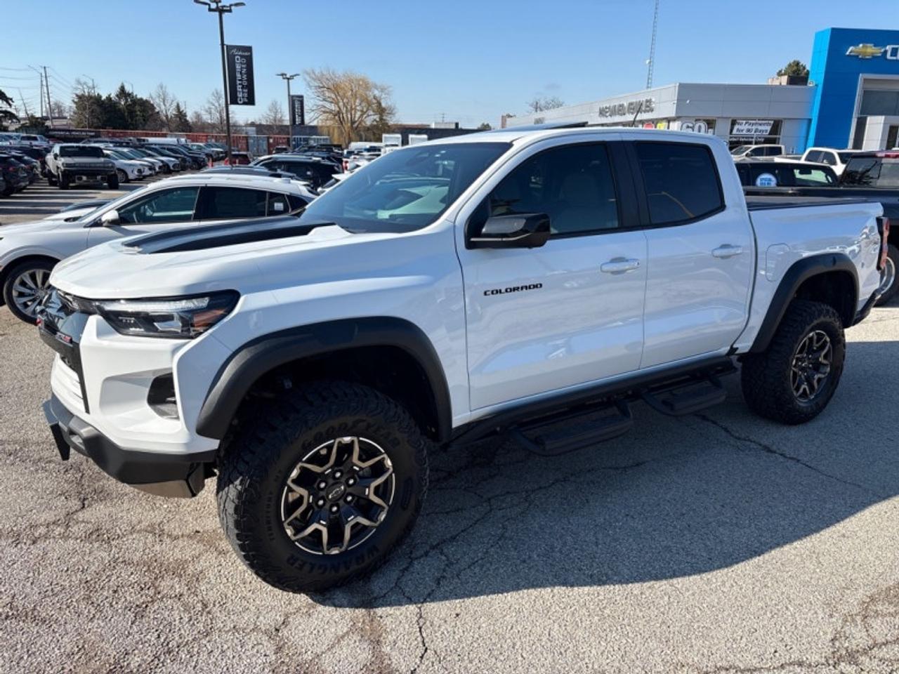 2024 Chevrolet Colorado ZR2  SUNROOF|TONNEAU COVER| Photo2