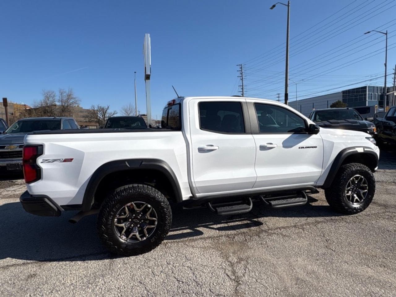 2024 Chevrolet Colorado ZR2  SUNROOF|TONNEAU COVER| Photo