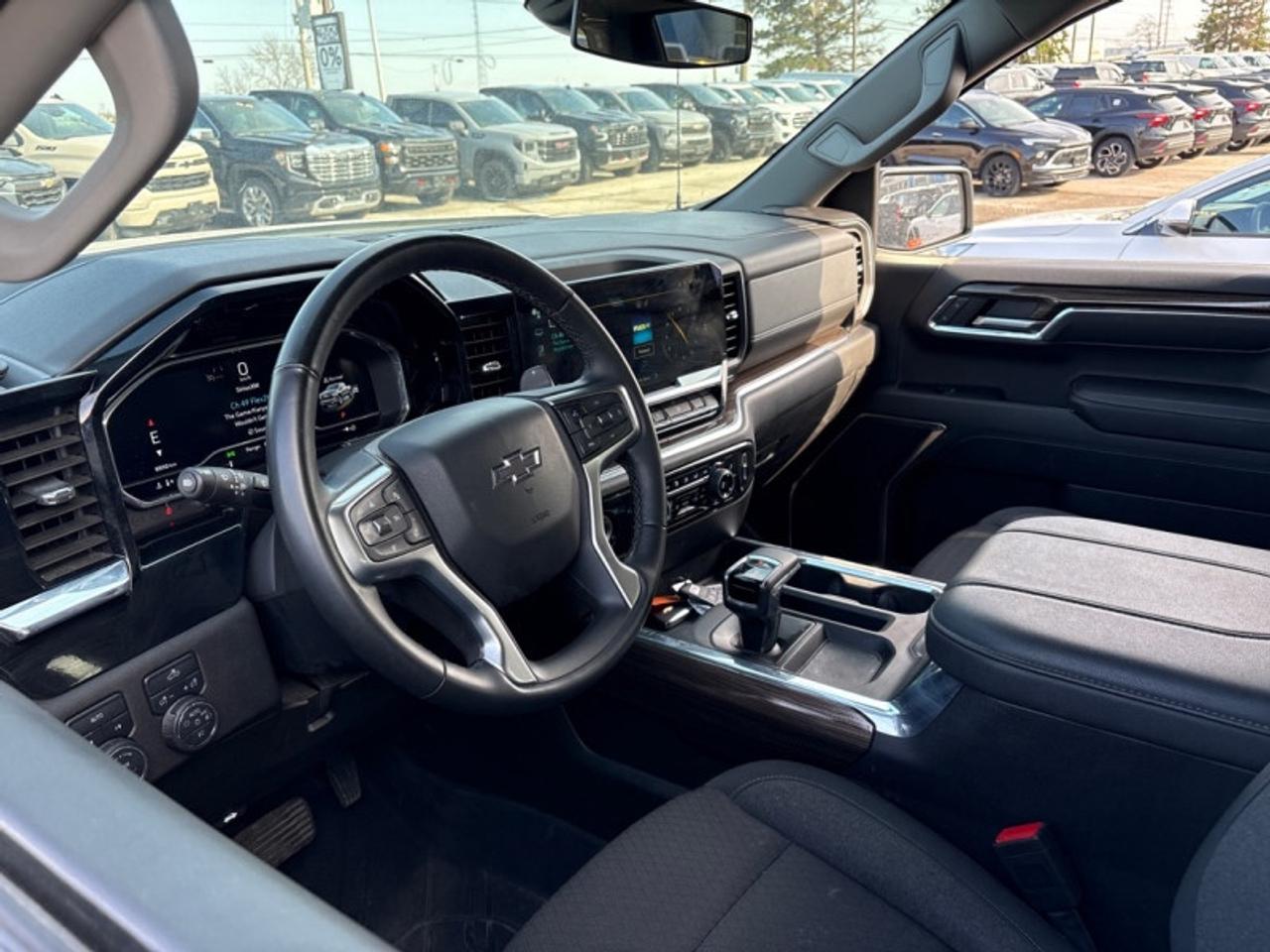 2024 Chevrolet Silverado 1500 RST  5.3L|BUCKET SEATS Photo
