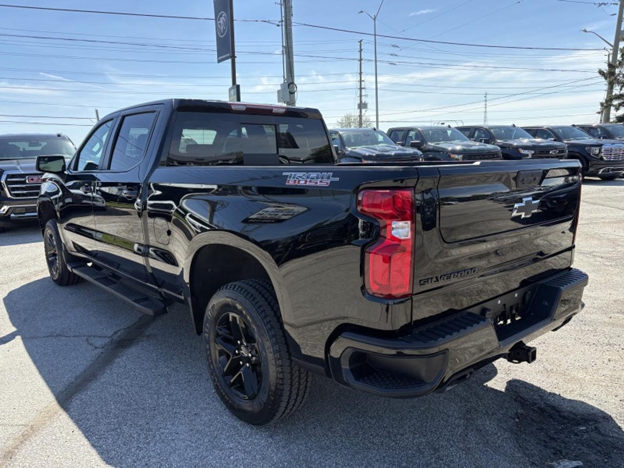 2024 Chevrolet Silverado 1500 LT Trail Boss  LEATHER|SUNROOF Photo