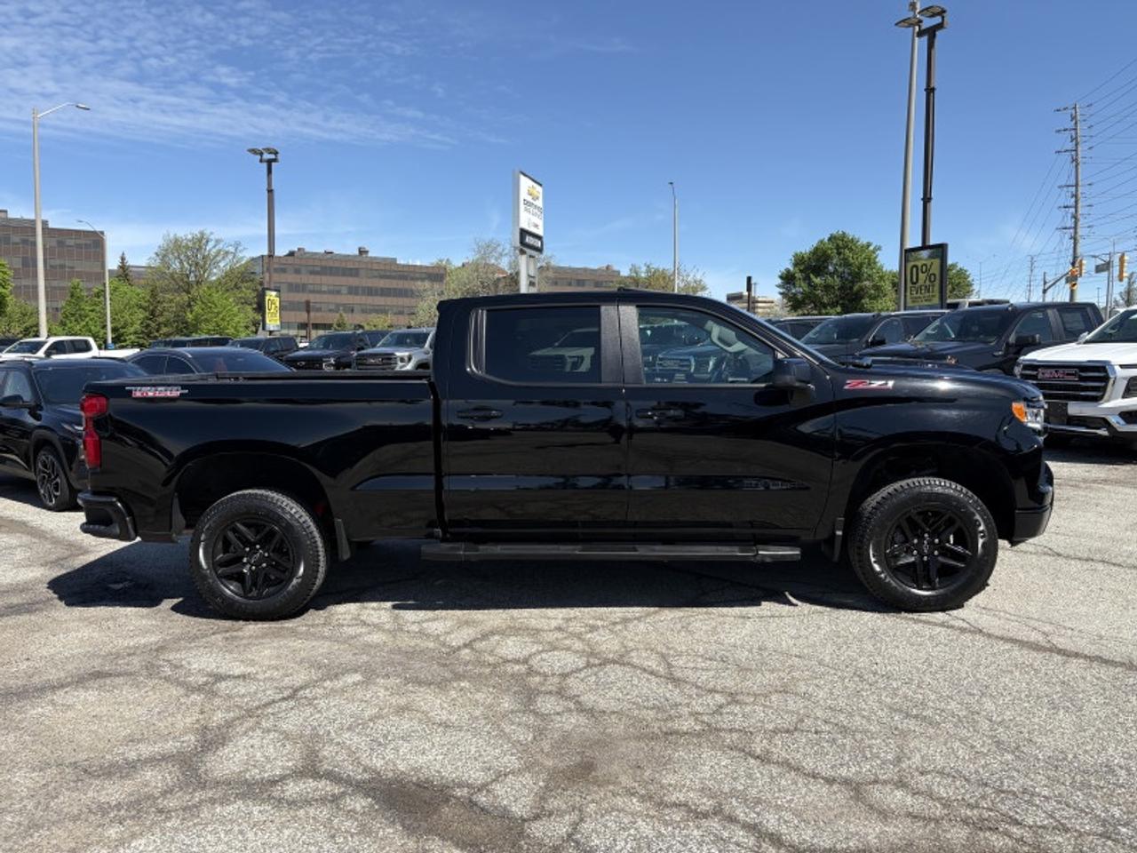 2024 Chevrolet Silverado 1500 LT Trail Boss  LEATHER|SUNROOF Photo