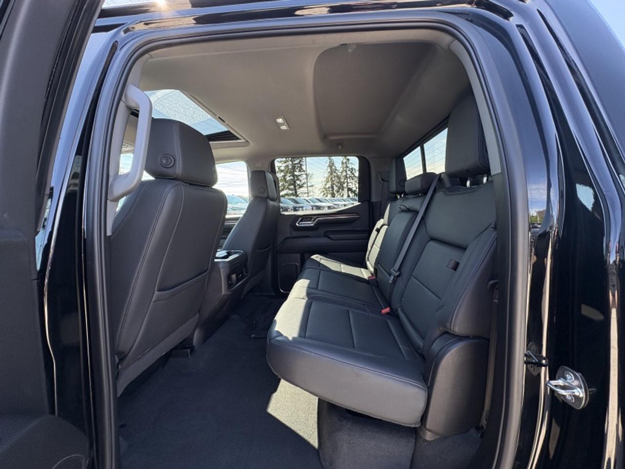 2024 Chevrolet Silverado 1500 LT Trail Boss  LEATHER|SUNROOF Photo