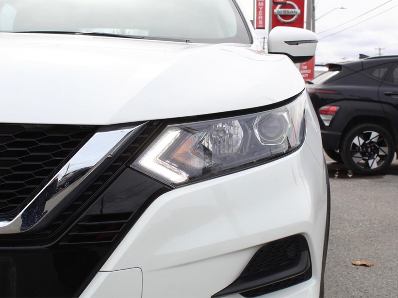 2023 Nissan Qashqai S AWD  - Heated Seats -  Apple CarPlay Photo