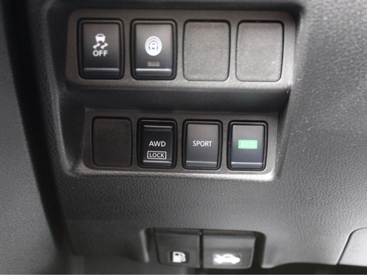 2023 Nissan Qashqai S AWD  - Heated Seats -  Apple CarPlay Photo