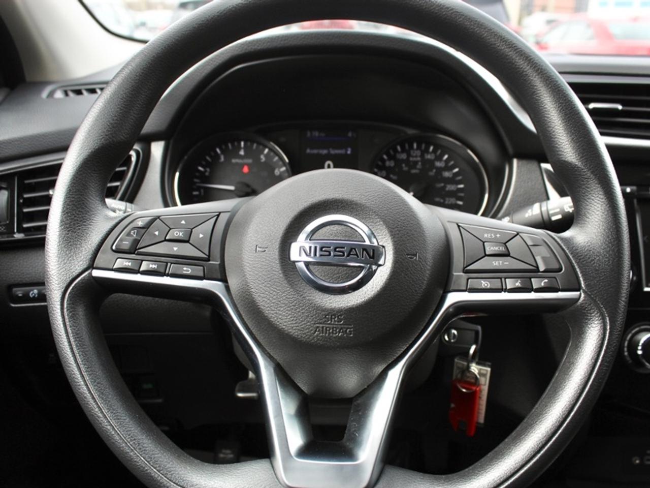 2023 Nissan Qashqai S AWD  - Heated Seats -  Apple CarPlay Photo