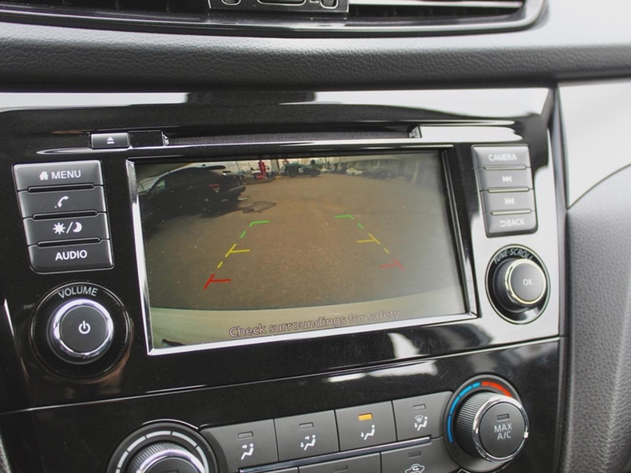 2023 Nissan Qashqai S AWD  - Heated Seats -  Apple CarPlay Photo