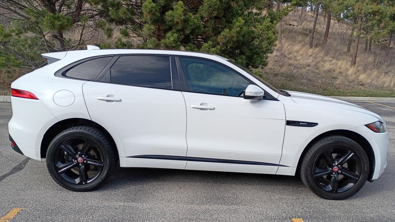 2018 Jaguar F-PACE 20d R-Sport Photo