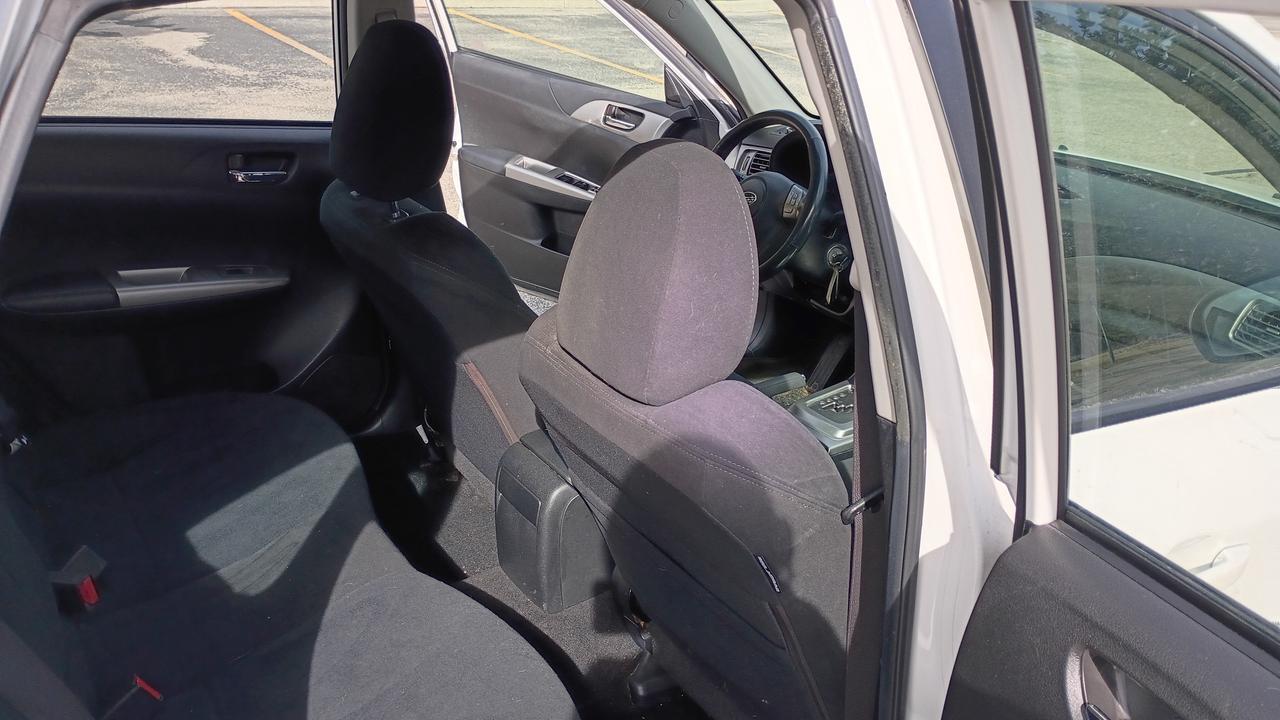 2009 Subaru Impreza 2.5i 5-door Photo