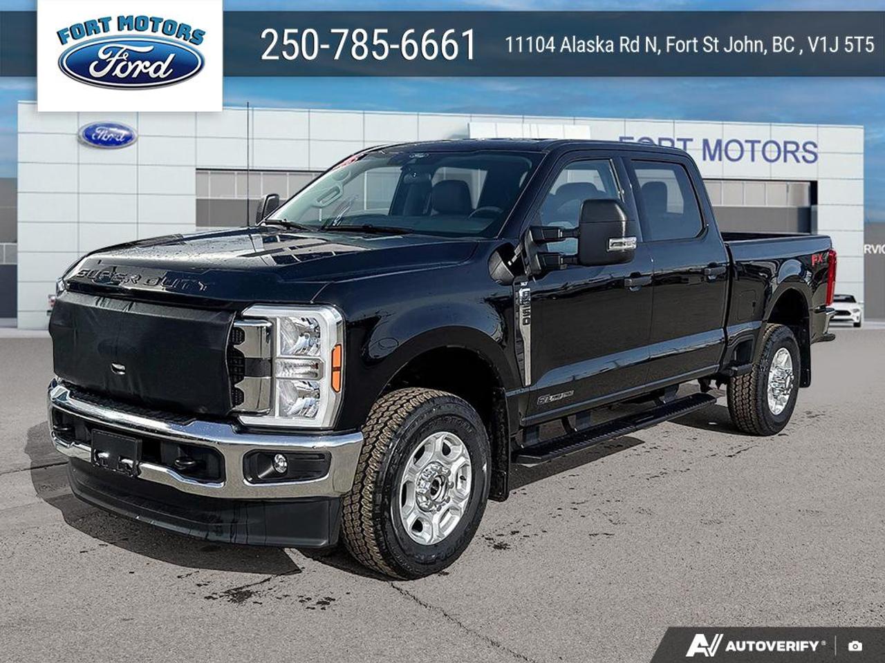 2026 Ford SuperDuty F-350® XLT Photo0