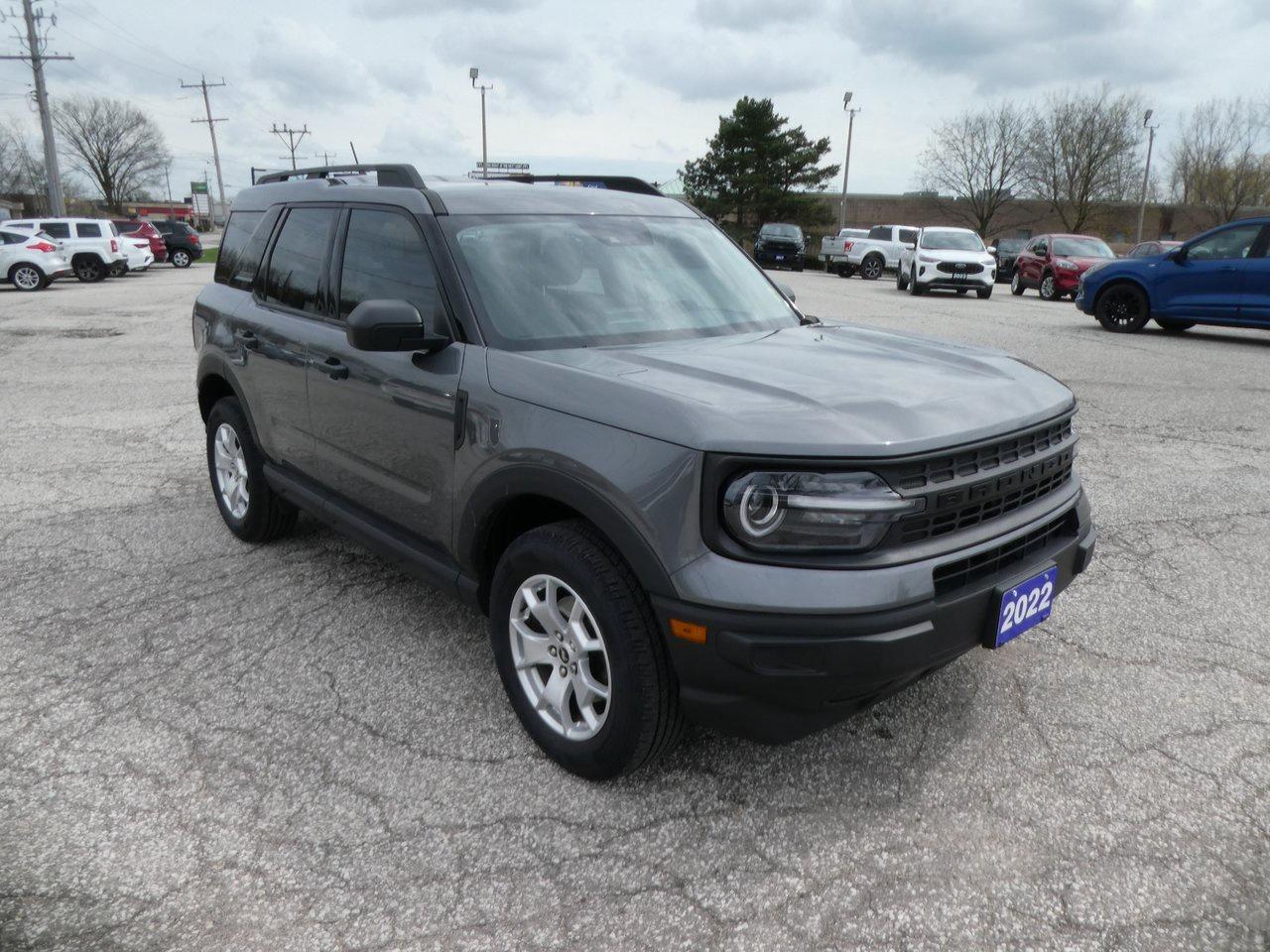2022 Ford Bronco Sport Base | Cloth | Backup Cam | Apple CarPlay / Android Auto | Photo