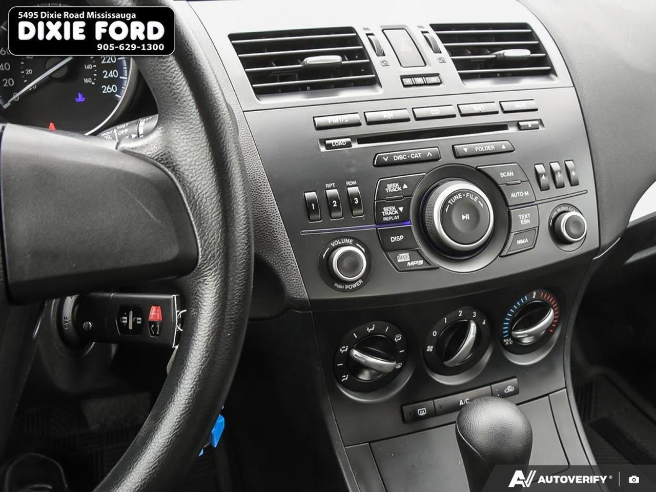 2013 Mazda MAZDA3 GX Photo