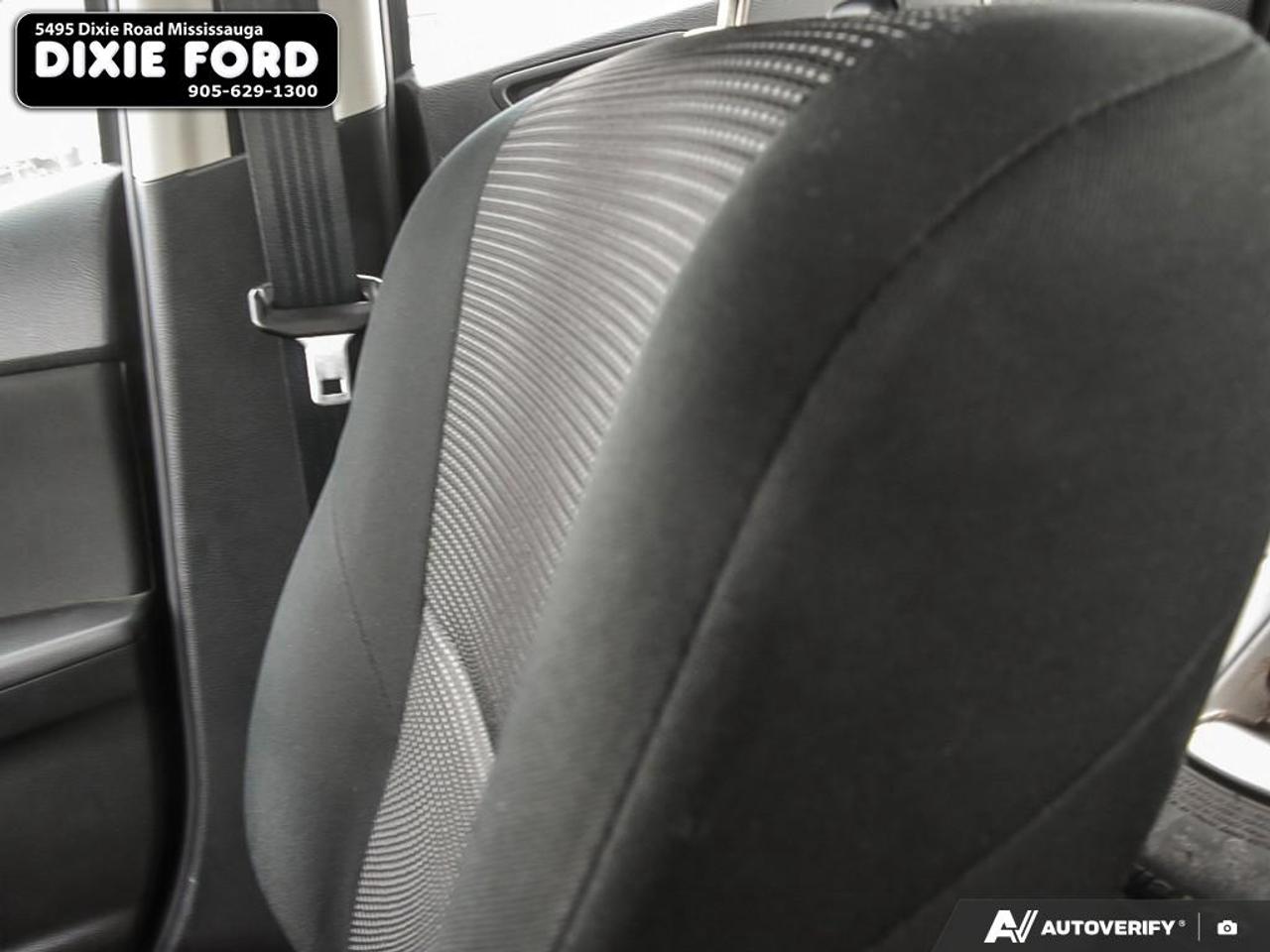 2013 Mazda MAZDA3 GX Photo