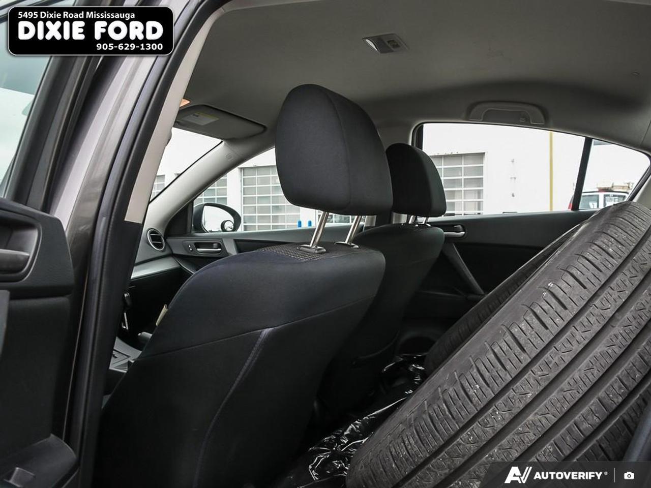 2013 Mazda MAZDA3 GX Photo