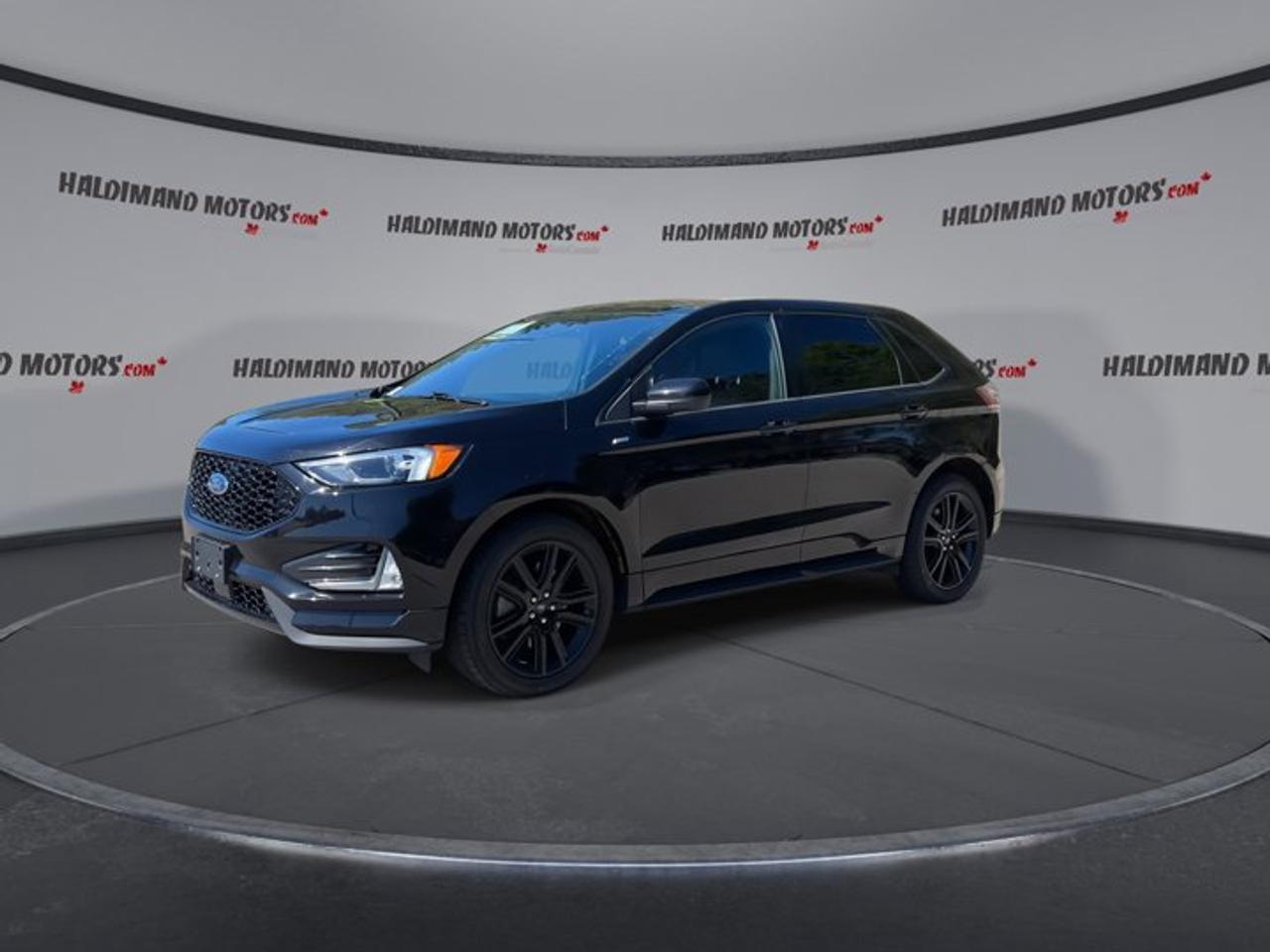 2024 Ford Edge ST Line Photo
