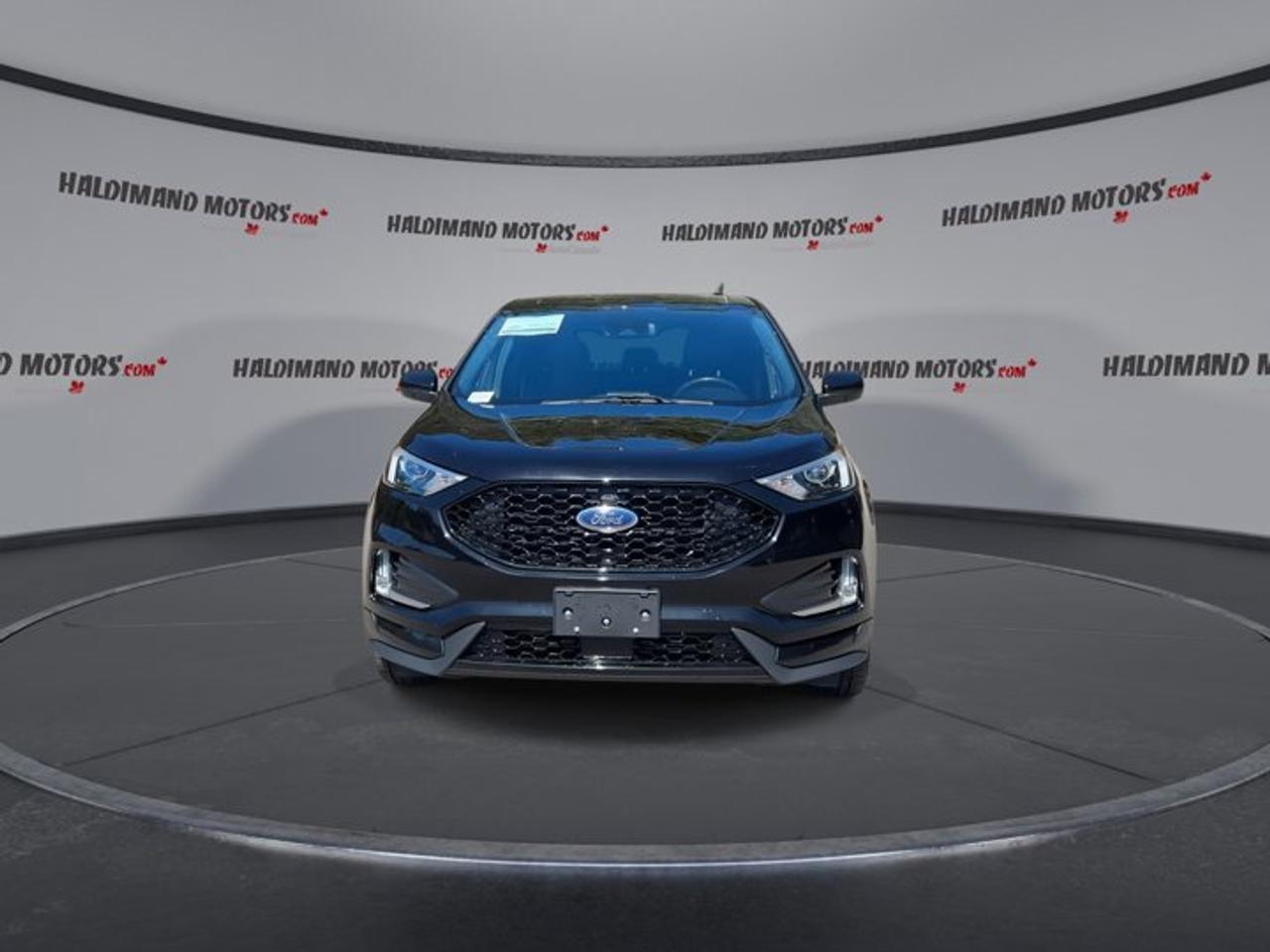 2024 Ford Edge ST Line Photo