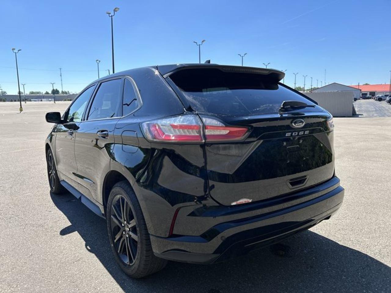 2024 Ford Edge ST Line Photo