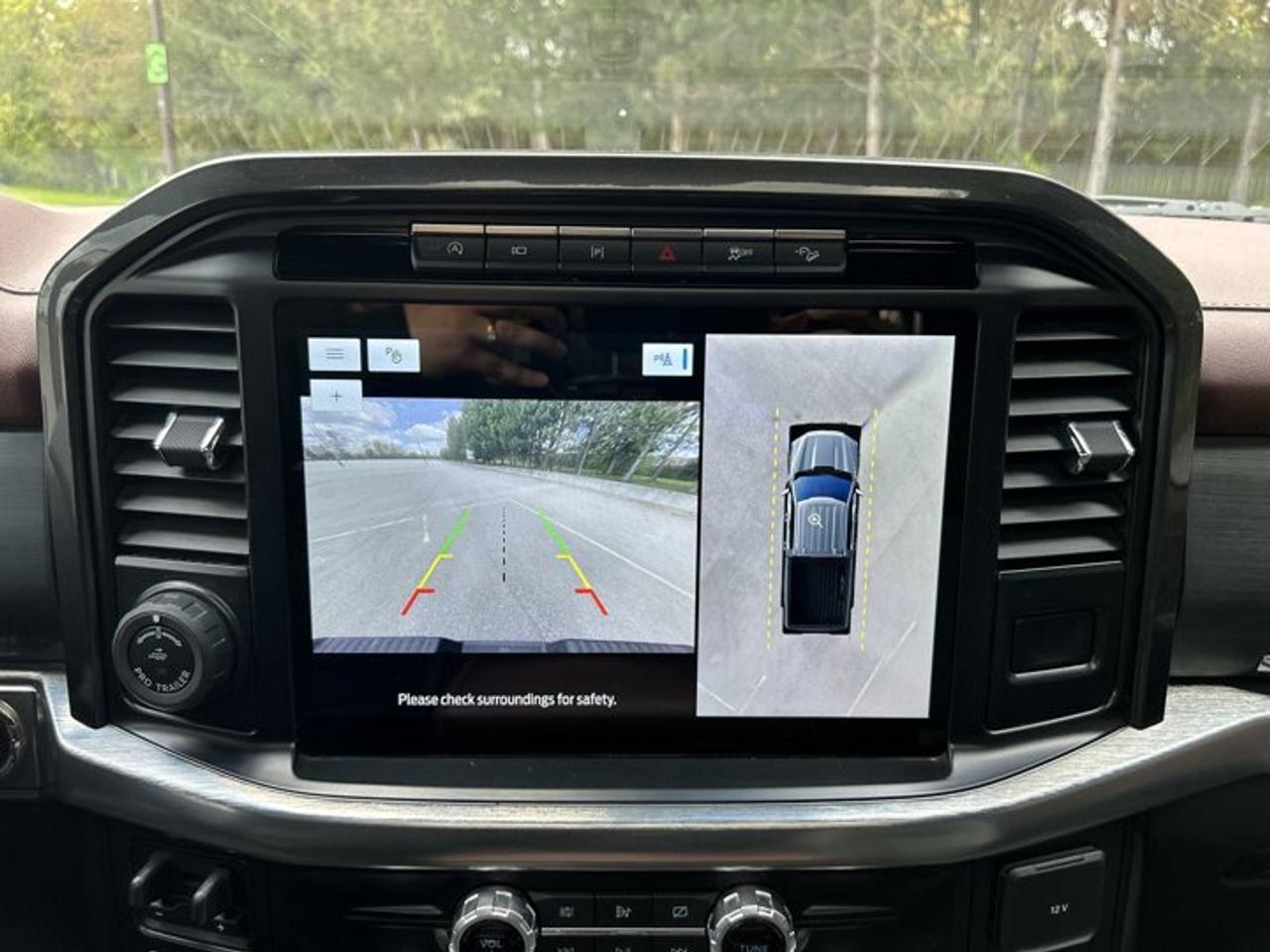 2021 Ford F-150 Lariat Photo